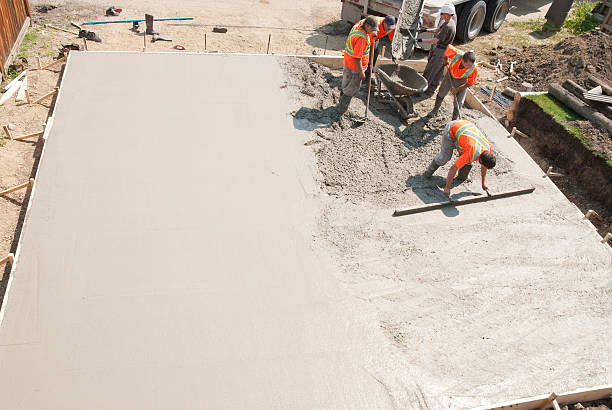 Best Concrete Sidewalk Installation in Mescal, AZ